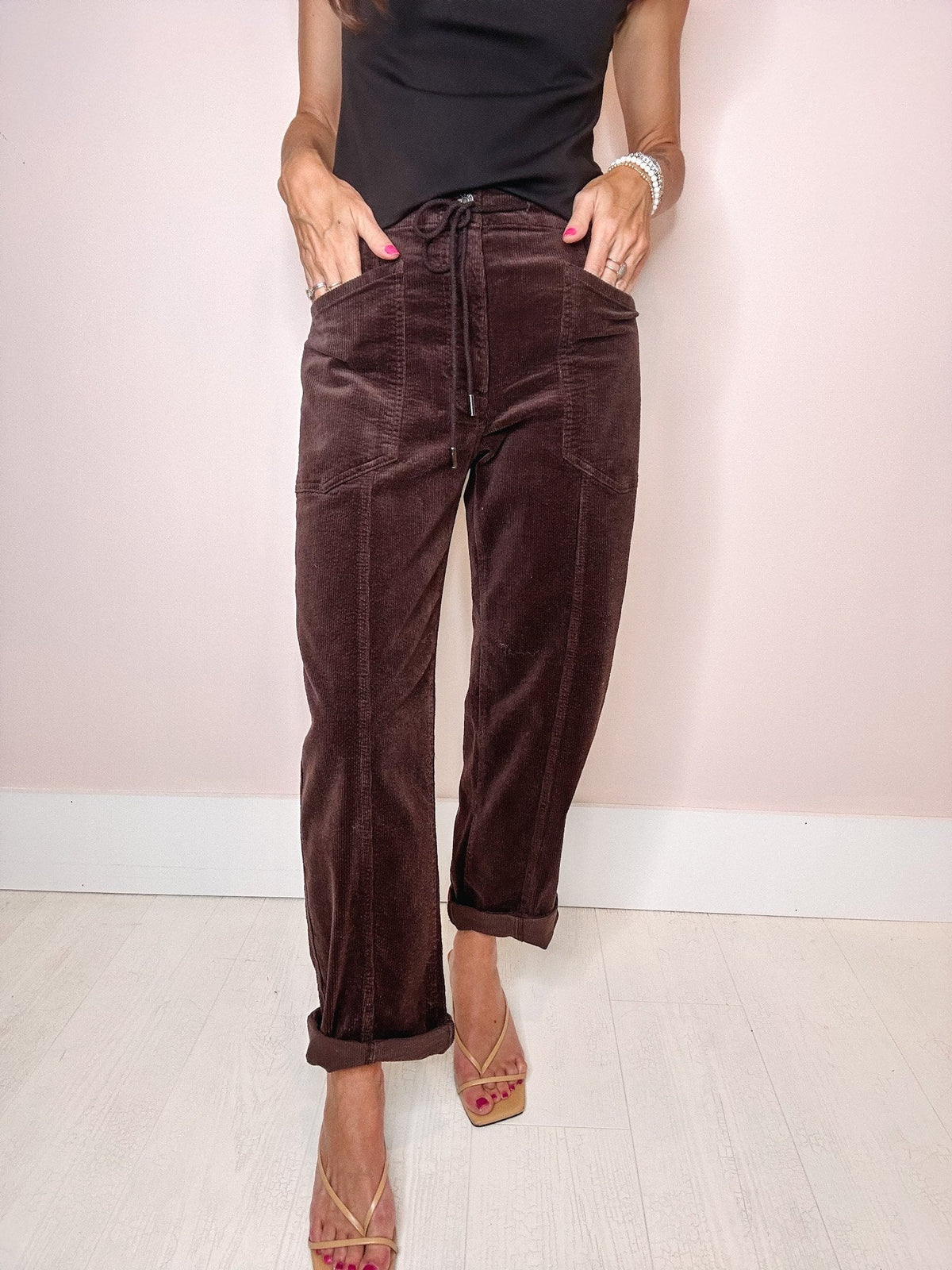 Daze Denim Villa Drawstring Barrel Pant-- Chocolate Corduroy
